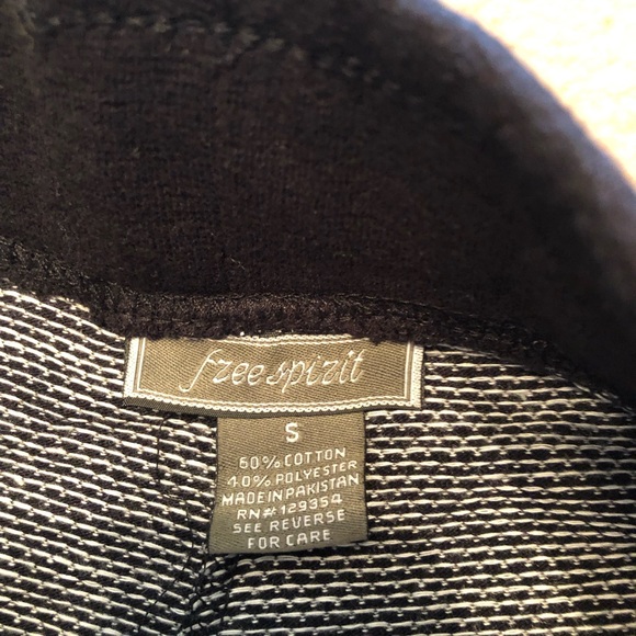 Free Spirit Women’s Small Leggings - Brand New - Picture 5 of 10